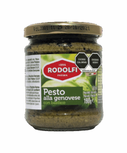 Pesto verde a la Genovese con albahaca