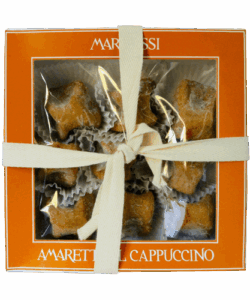 Amaretti con Capuccino